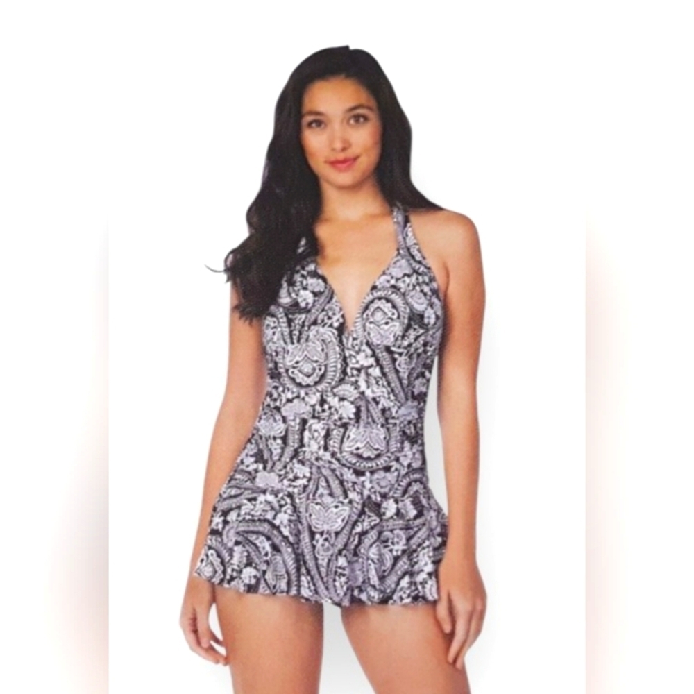 Rose Marie Reid Black and White Paisley Swimsuit Sz LG.